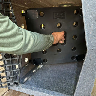 Putting kennel divider inside RuffLand® kennel